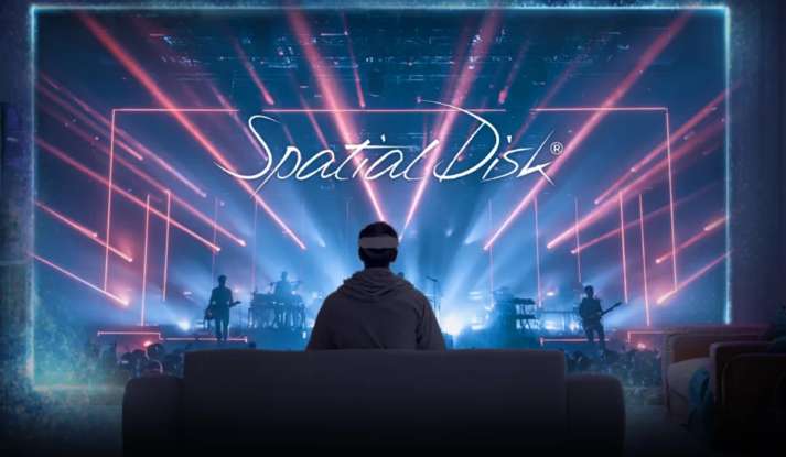 VR偶像产业兴起：从韩国到日本，虚拟演出重塑粉丝经济