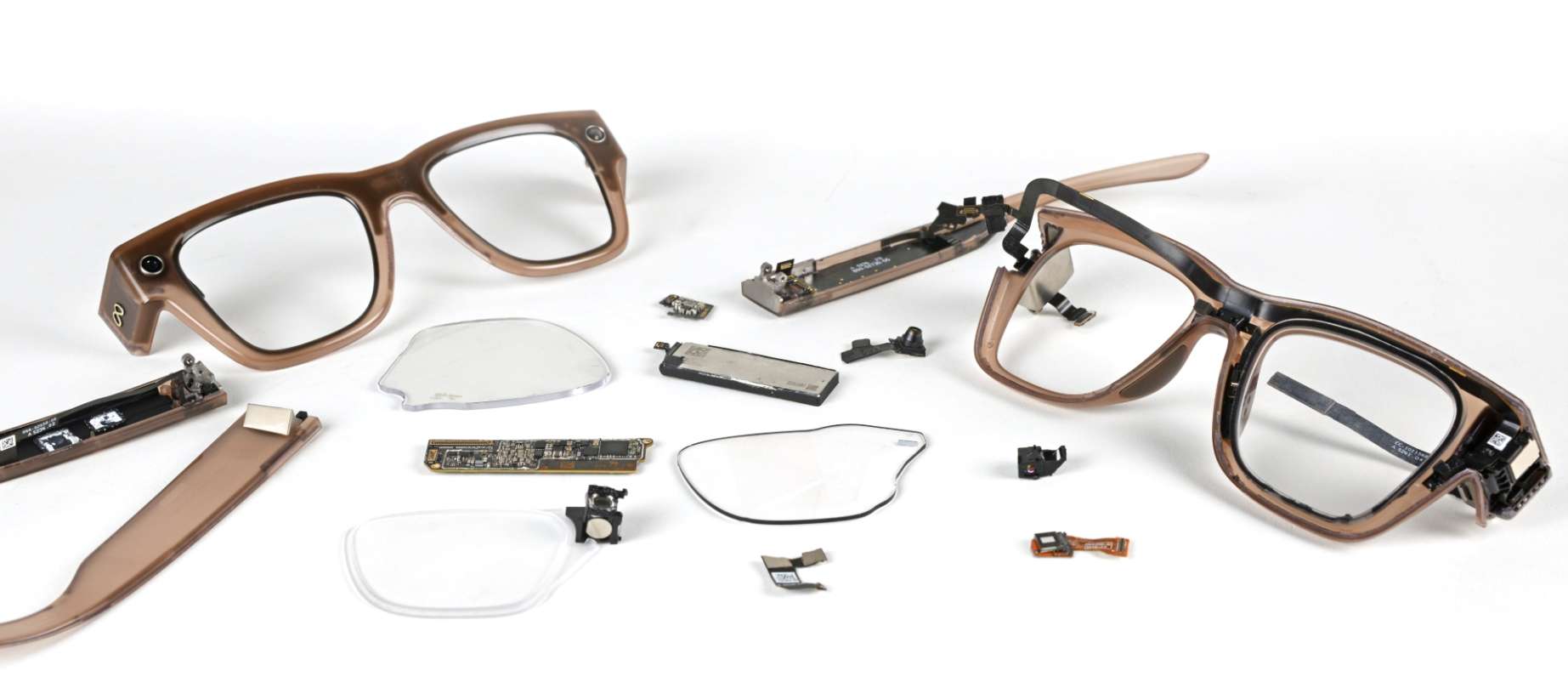 iFixit拆机：Meta Ray-Ban Display证明了可穿戴AR技术的成熟度​​