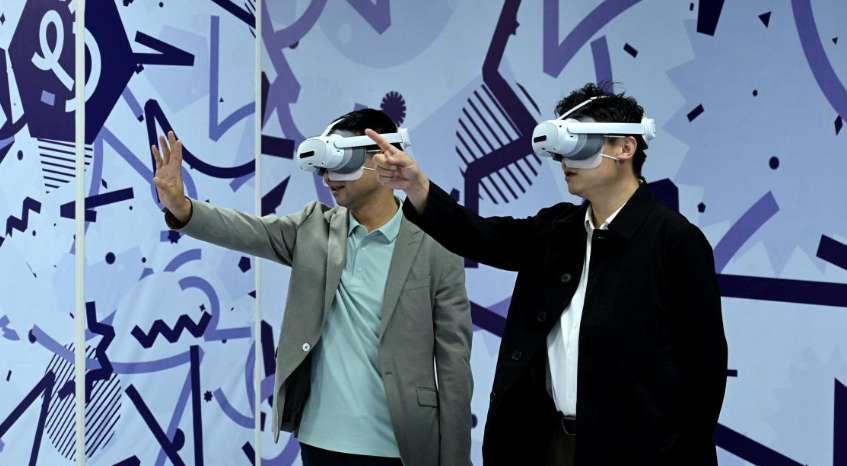 中兴通讯发布5G-A VMAX虚拟现实电影方案