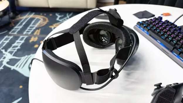 上手体验：Steam Frame揭示V社对VR的现代愿景与不断增长的硬件雄心