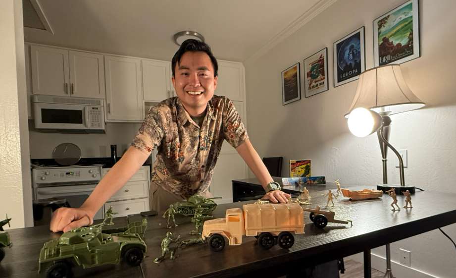 从崩溃到爆款：探索《Plastic Battlegrounds》的独立VR成功之路