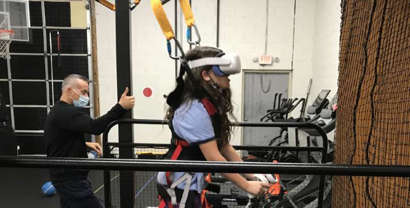 映维日报：苹果提出基于头部倾斜调整VR叠加内容视差，Snap提出波导亮度均匀化光学