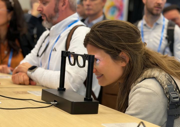 首发50°大视场角碳化硅光波导模组，歌尔光学XR光学方案亮相SPIE