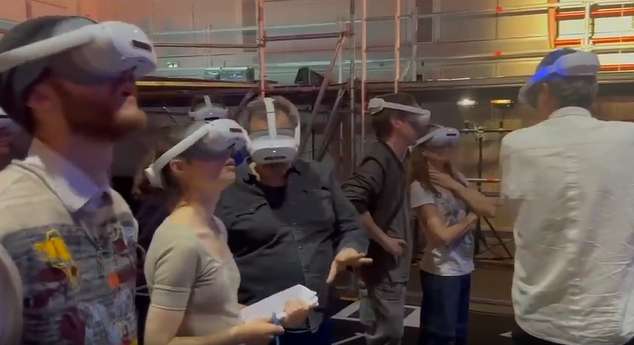 映维日报：智能眼镜Solos起诉Meta专利侵权，PICO分享LBE VR市场增长472％