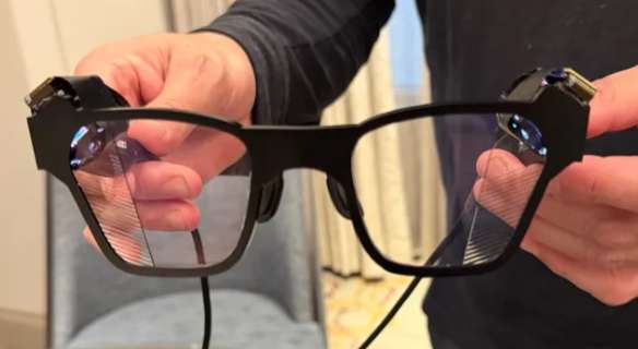 承诺提供全彩保真度,Lumus 70度视场智能眼镜初体验