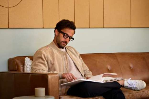 韩国IT巨头Kakao与谷歌合作，开发基于Android XR的AI眼镜用户体验