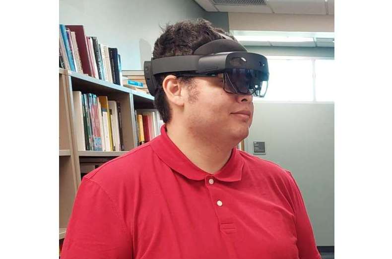 研究：AR智能指导让智力和发育障碍人士任务准确率从14％跃升至93％