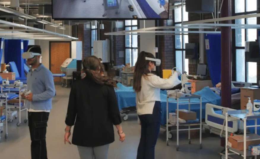 映维日报：2025年超100款Quest VR应用收入破100万美元，Spotify正布局智能眼镜