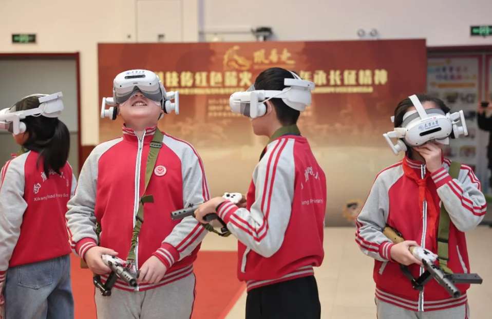 映维日报:Meta称Quest VR游戏不会再有“烧钱红利”,谷歌展示Android XR原型眼镜