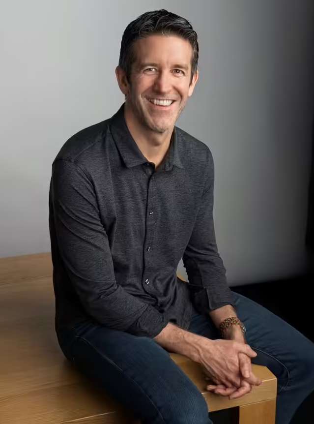 映维日报：华为发布AI眼镜，苹果宣布库克将卸任CEO