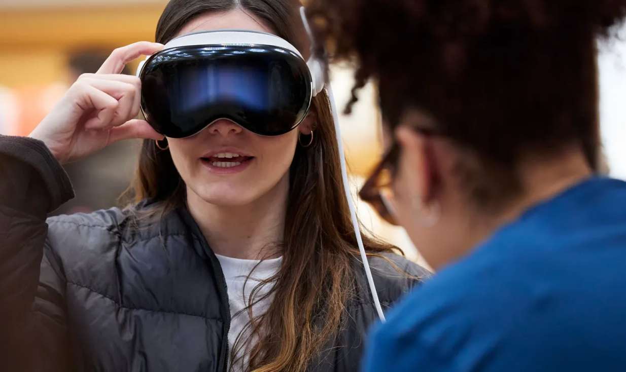 映维日报:Steam Link支持Vision Pro,《Synth Riders》开发商裁员过半