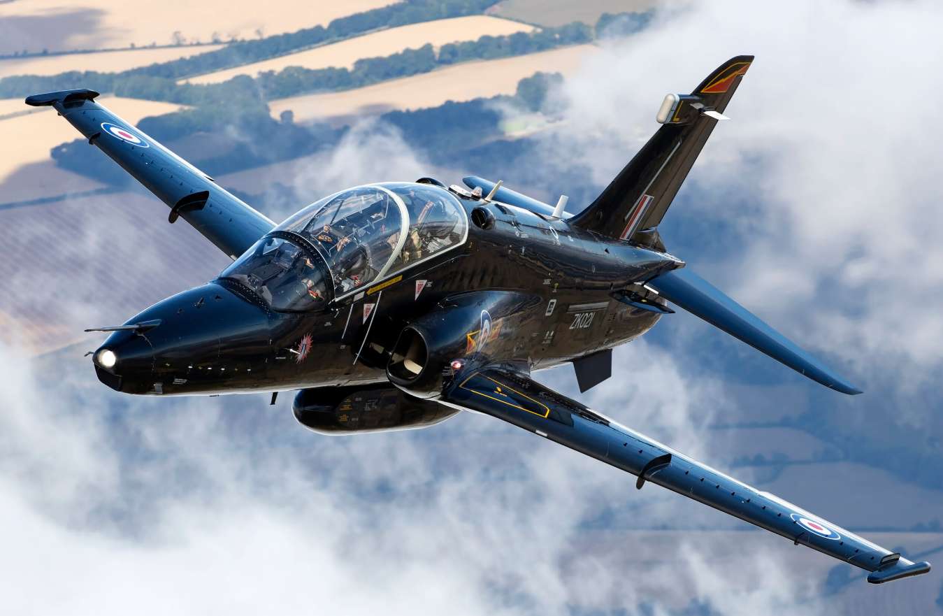 年省400万英镑，英国皇家空军用XR重塑飞行员训练