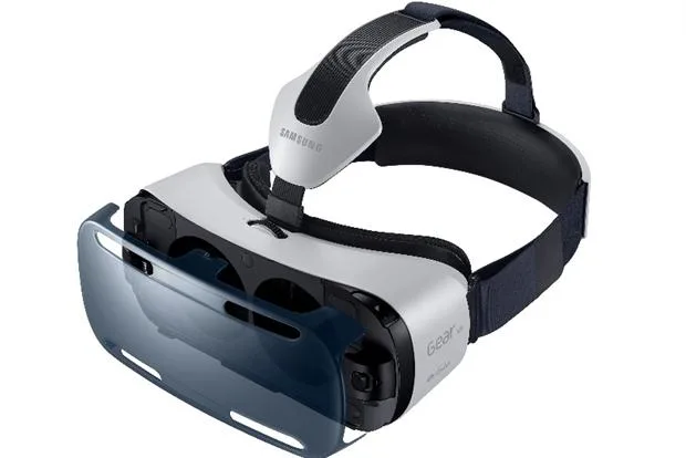 gearvrhead-20150204041314296-thumb-standard