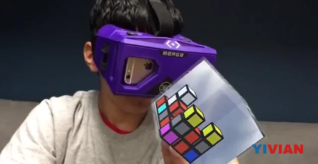 Merge-VR-HOLO-CUBE-thumb-standard