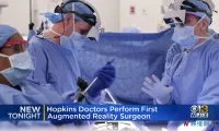 Hopkins-Doctors-Perform-First-Augmented-Reality-Surgery.mp4_20200612_084742.812-thumb-standard