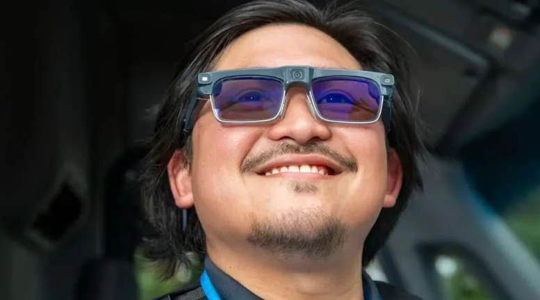 亚马逊拟为超2万配送员配智能眼镜,但沿途“几乎不间断”拍照引隐私争议
