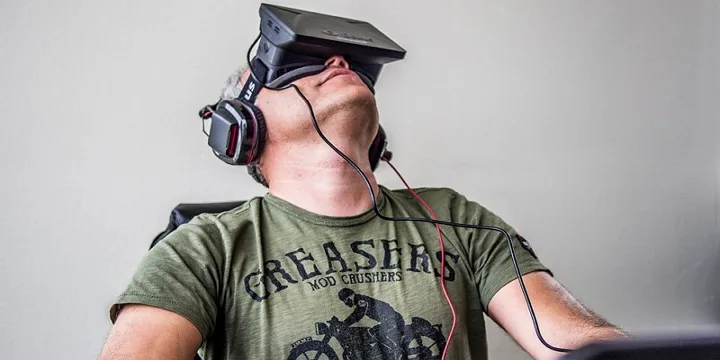 Apple-VR-Occulus-Rift
