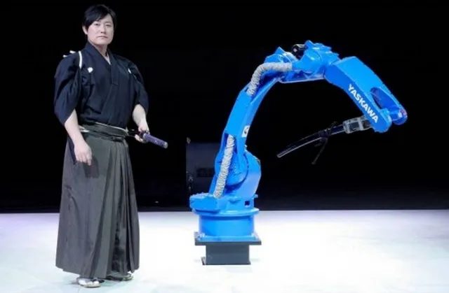 日本精致3D扫描，机器人胜过被模仿大师