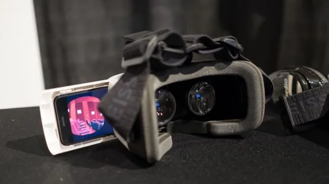 Zeiss VR One：好镜头不等于好VR