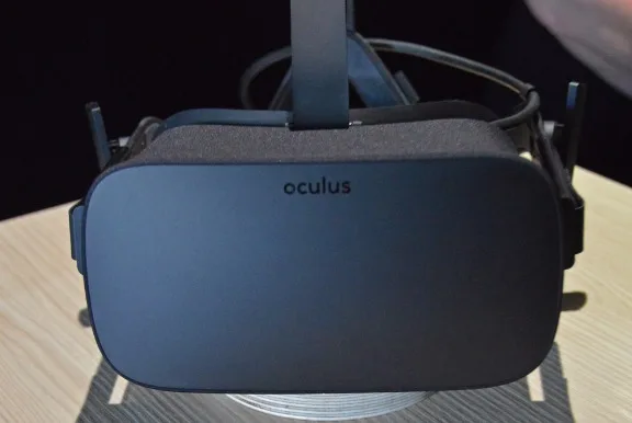 Palmer Luckey表示Oculus Rift CV1显示屏仍会改进