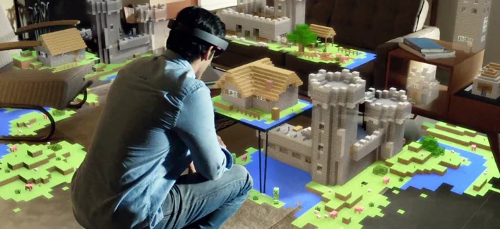 微软需实现HoloLens VR的商业价值
