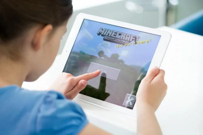 Minecraft将作为Windows 10的内置游戏
