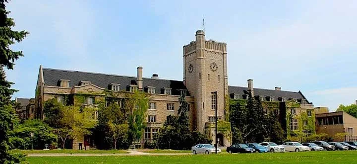 圭尔夫大学借助虚拟现实来调查儿童过马路的情况