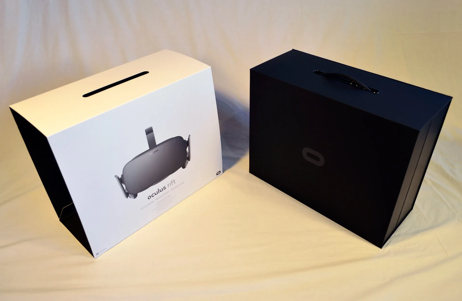 消费者版Oculus Rift开箱 高清大图赏欣