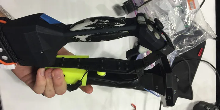 Tactical力反馈控制器可创造更真实的虚拟现实体验