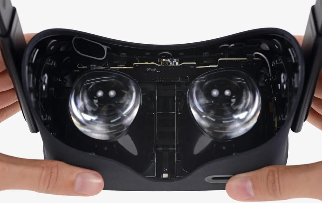 Oculus Rift被肢解 内部配件展露无遗