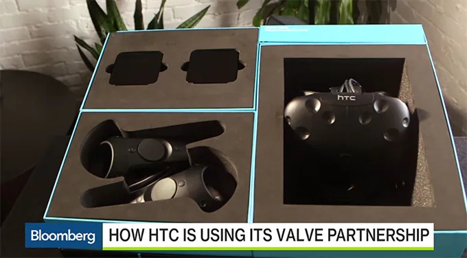 一睹HTC Vive消费者版开箱风采