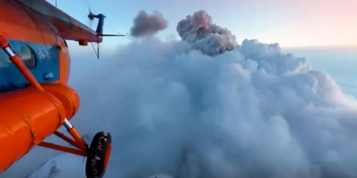 《国家地理》发布360度视频 探索世界上最活跃的火山