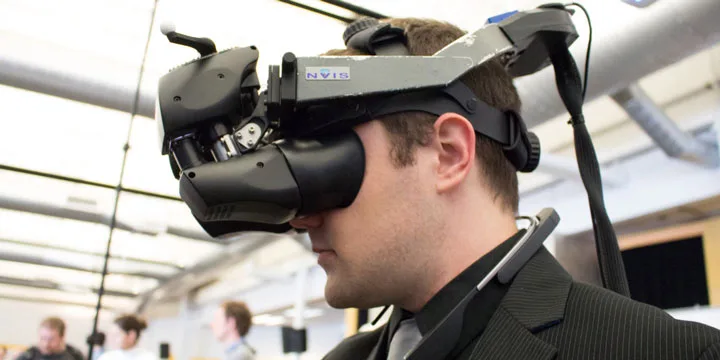 联想携企业级VR Ready电脑进军虚拟现实