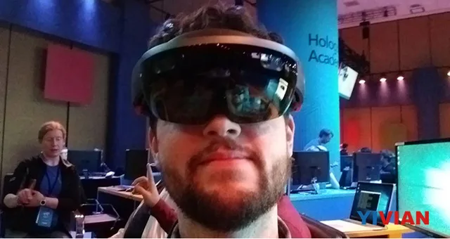 日本航空利用HoloLens培训员工