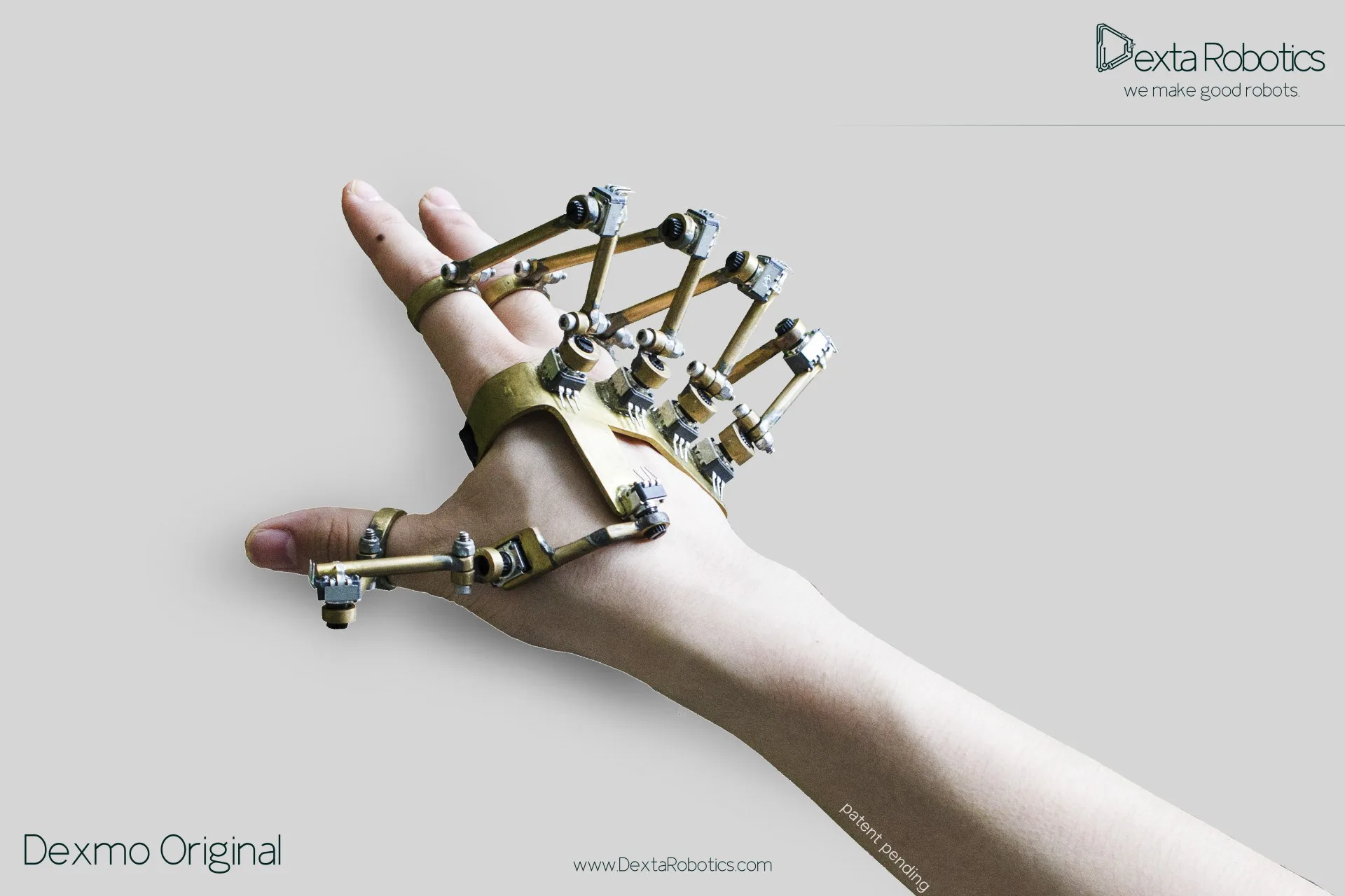 真实力反馈 Dexta Robotics正创造VR手部交互的未来