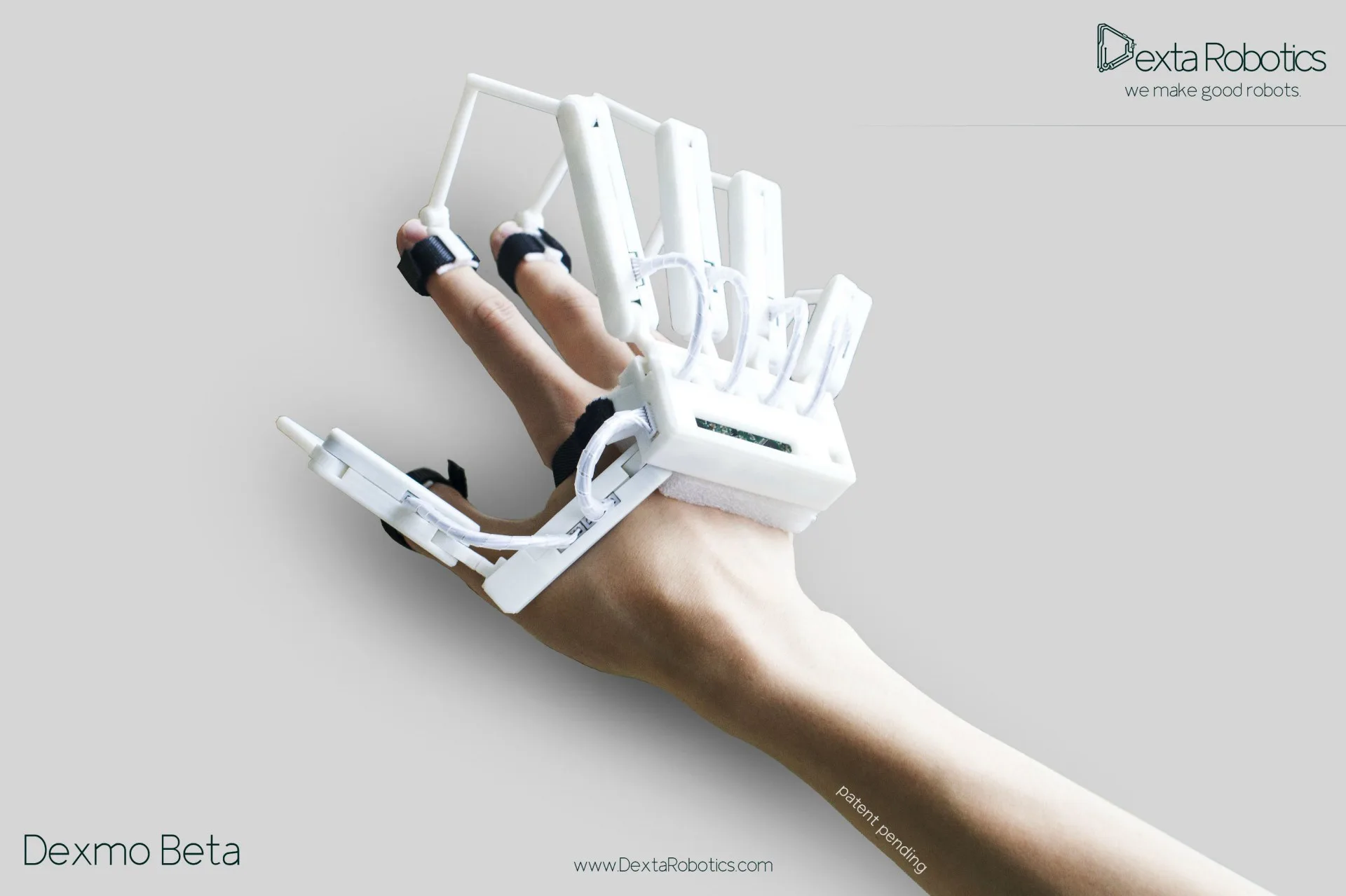 真实力反馈 Dexta Robotics正创造VR手部交互的未来