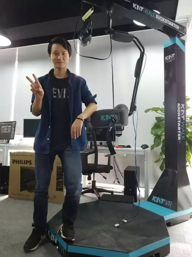 万向移动平台Kat Walk首批众筹开始发货