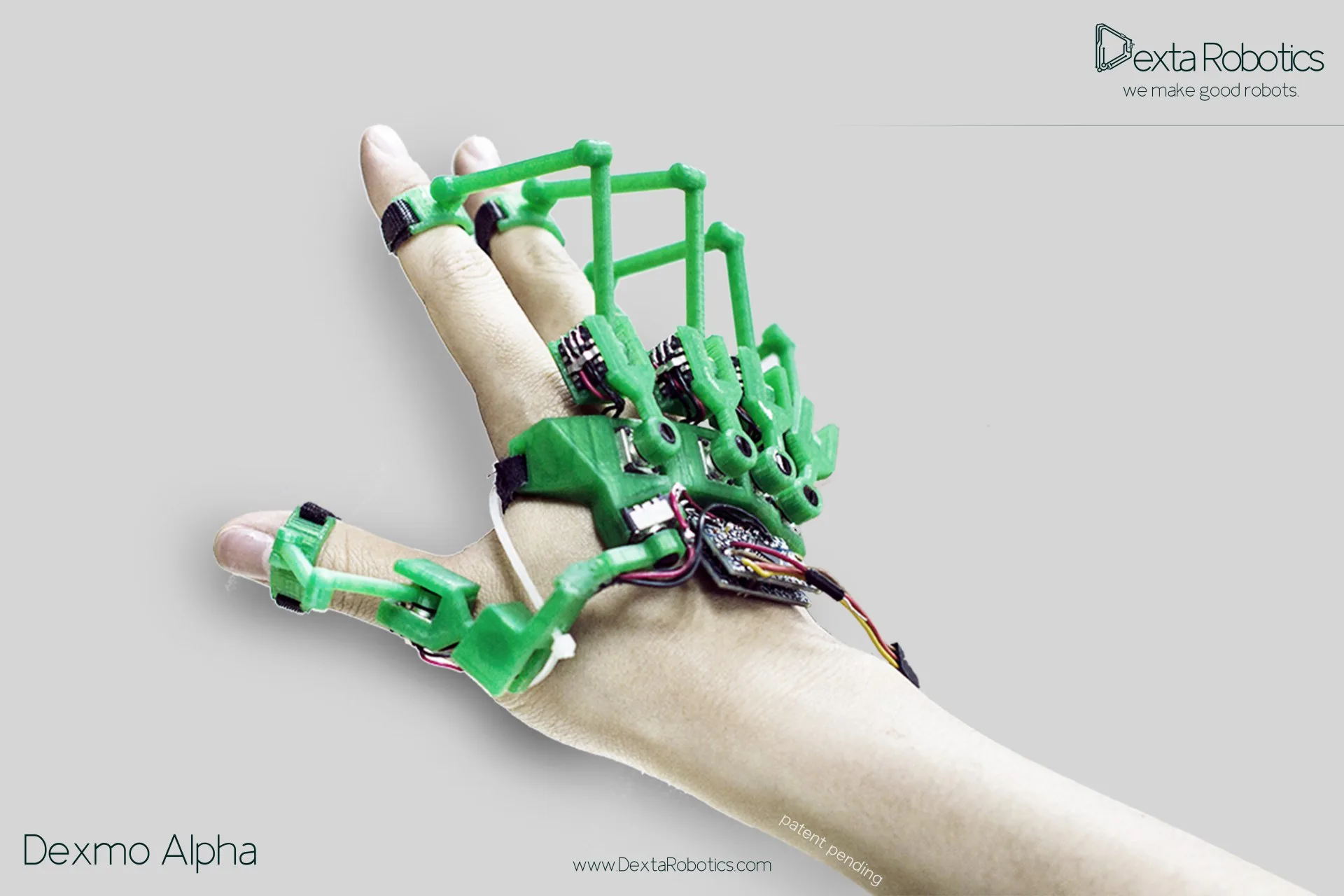 真实力反馈 Dexta Robotics正创造VR手部交互的未来