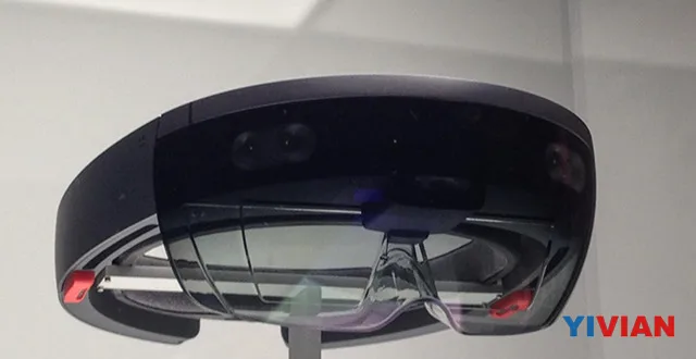 新专利暗示微软或为HoloLens研发眼球追踪技术