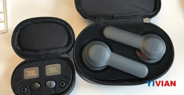 Rift专属耳机JBL OR300和OR100即将上市发售