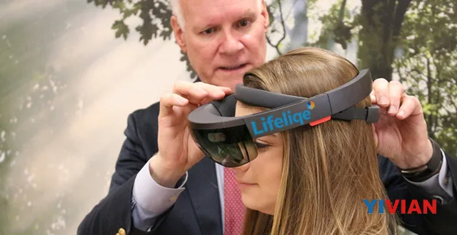 VR教育平台Likeliqe试水HoloLens MR教育