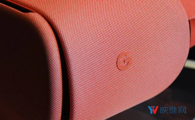 新谷歌VR如何？上手体验Daydream View + Pixel 2
