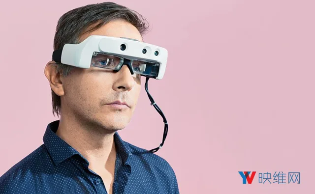 OxSight AR眼镜让视障人士重见世界