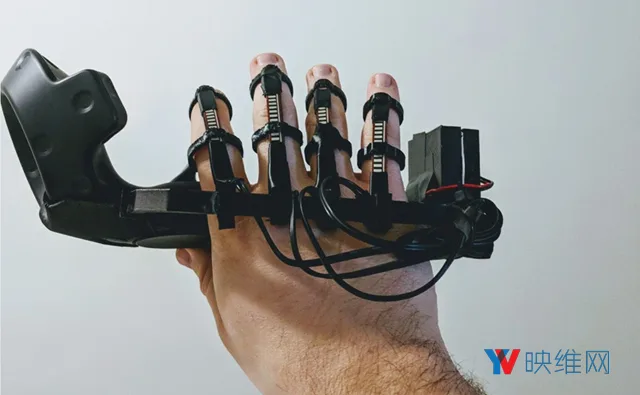 等得不耐烦，开发者自研“Knuckles控制器”