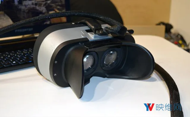 “人眼分辨率”VR头显Varjo体验手记：焦点显示+情景显示