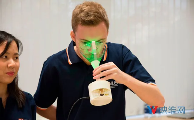把味道、气味引入VR，新加坡研究员发明虚拟鸡尾酒，混淆用户视觉、嗅觉和味觉