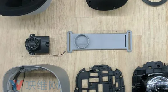 Oculus创始人帕尔默展示Oculus Go完整拆卸图