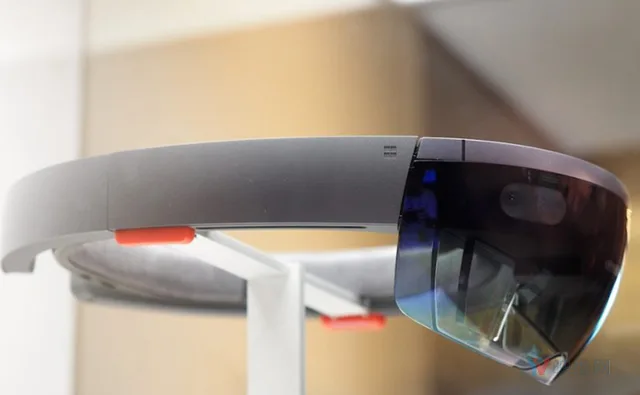 微软宣布第四代Kinect，并公布HoloLens 2新特性