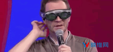 Magic Leap One现身巴西电视节目,演示MR世界杯