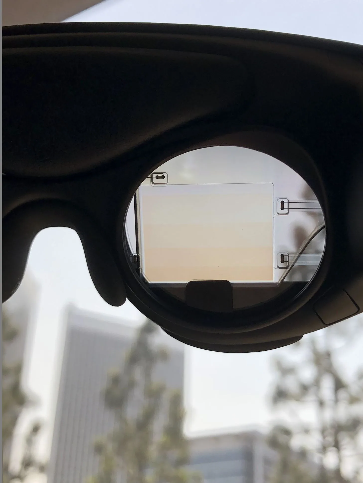 从技术对比Magic Leap One与HoloLens，开发者急速下单收货后的体验手记